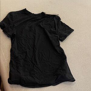 Skims fits everybody short sleeve tshirt